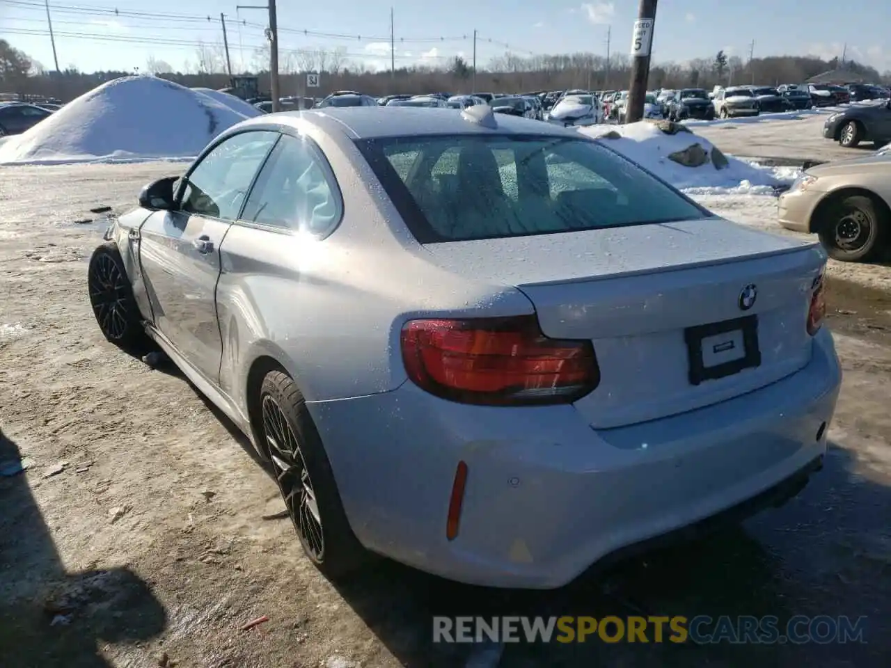 3 Photograph of a damaged car WBS2U7C06L7E14411 BMW M2 2020