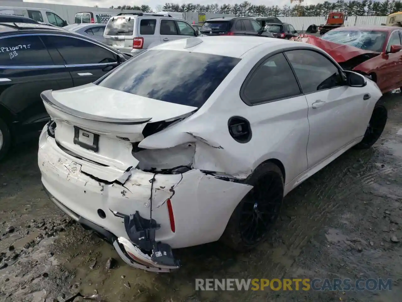 4 Photograph of a damaged car WBS2U7C07L7F33035 BMW M2 2020