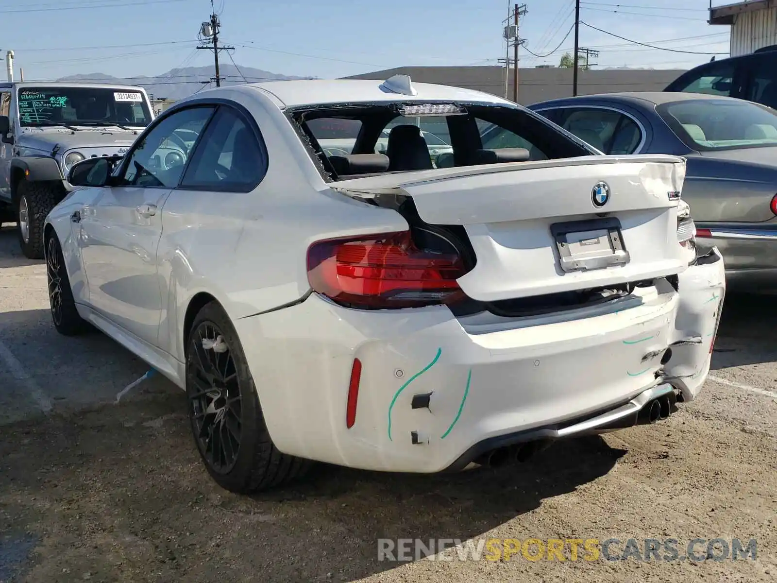 3 Photograph of a damaged car WBS2U7C08L7E52657 BMW M2 2020