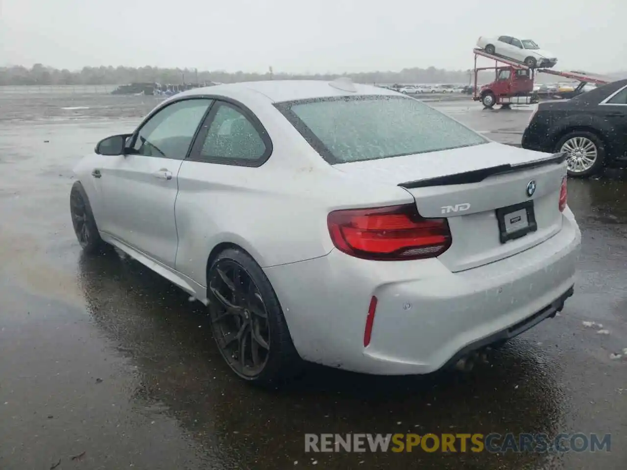 3 Photograph of a damaged car WBS2U7C0XL7F78339 BMW M2 2020