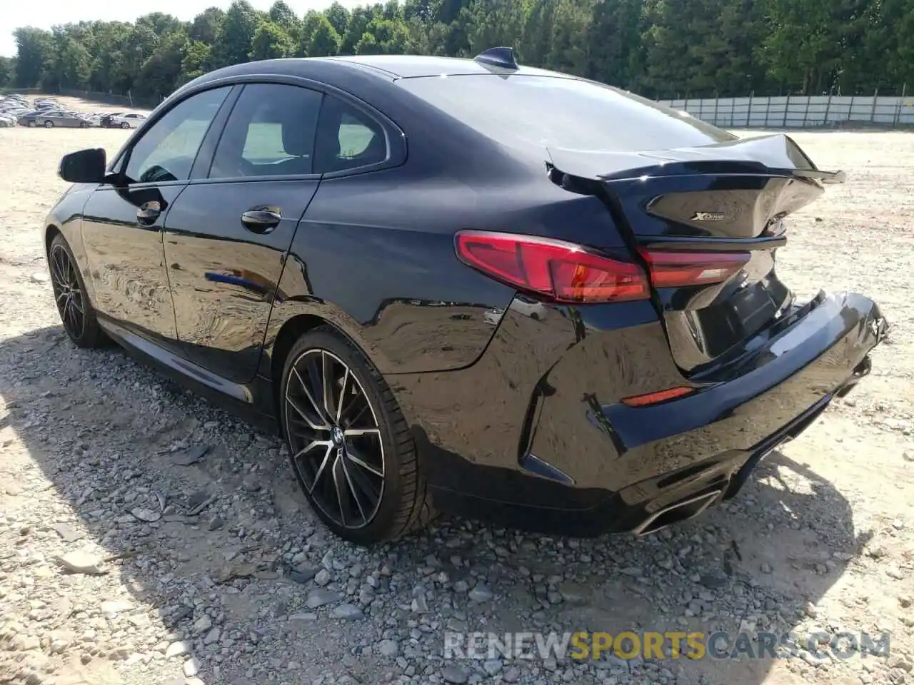 3 Photograph of a damaged car WBA13AL04M7G96226 BMW M2 2021