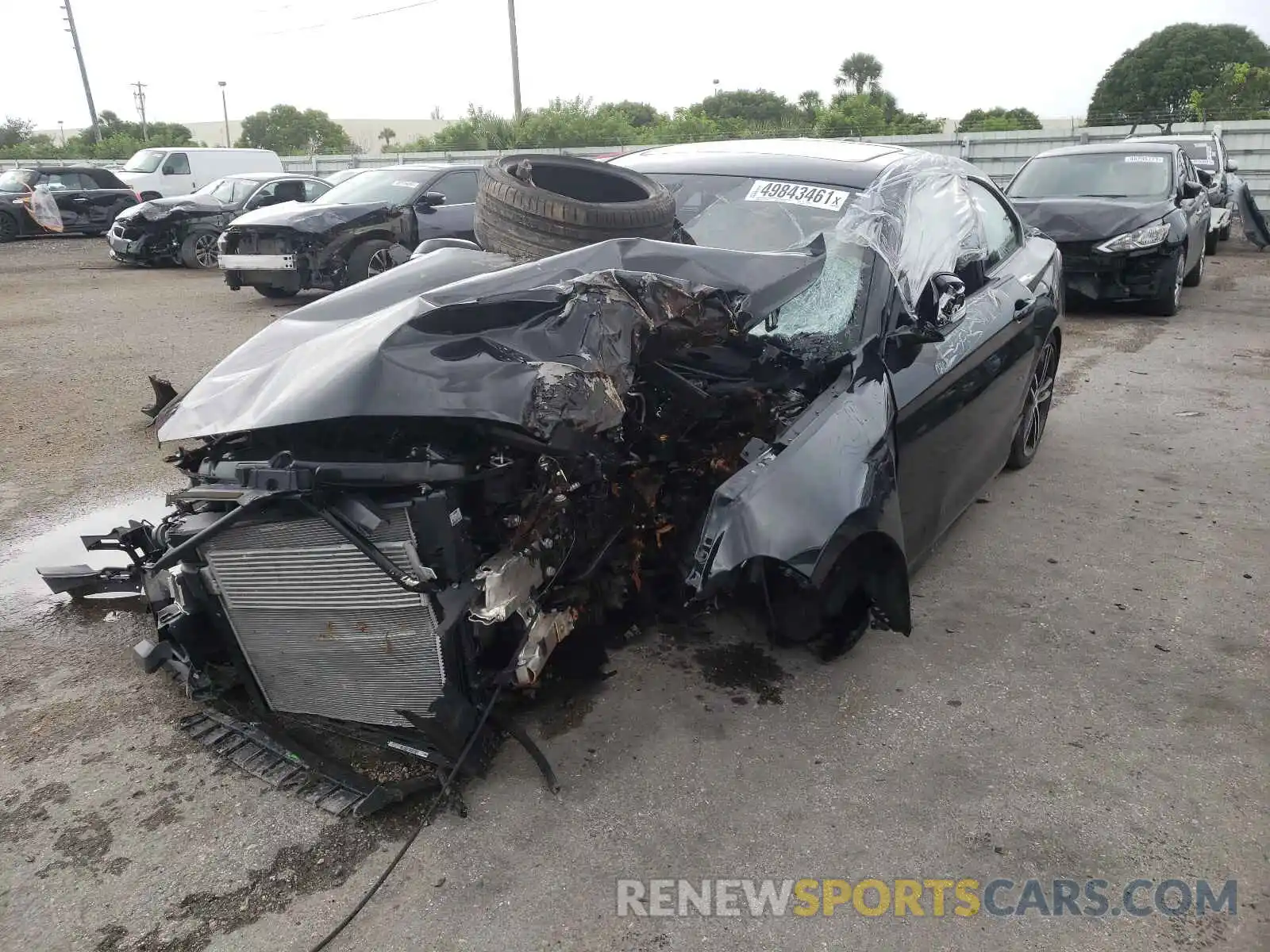 2 Photograph of a damaged car WBA2J5C08M7G54577 BMW M2 2021