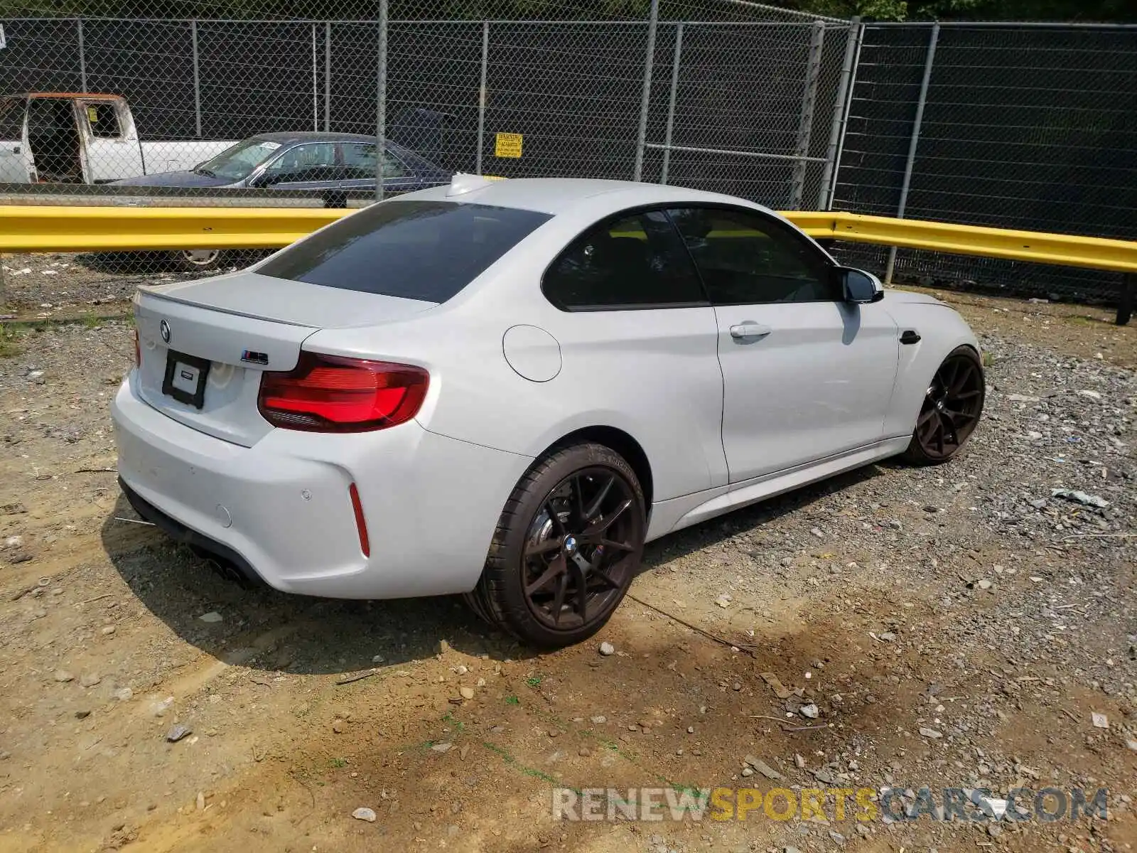 4 Photograph of a damaged car WBS2U7C01M7H78334 BMW M2 2021