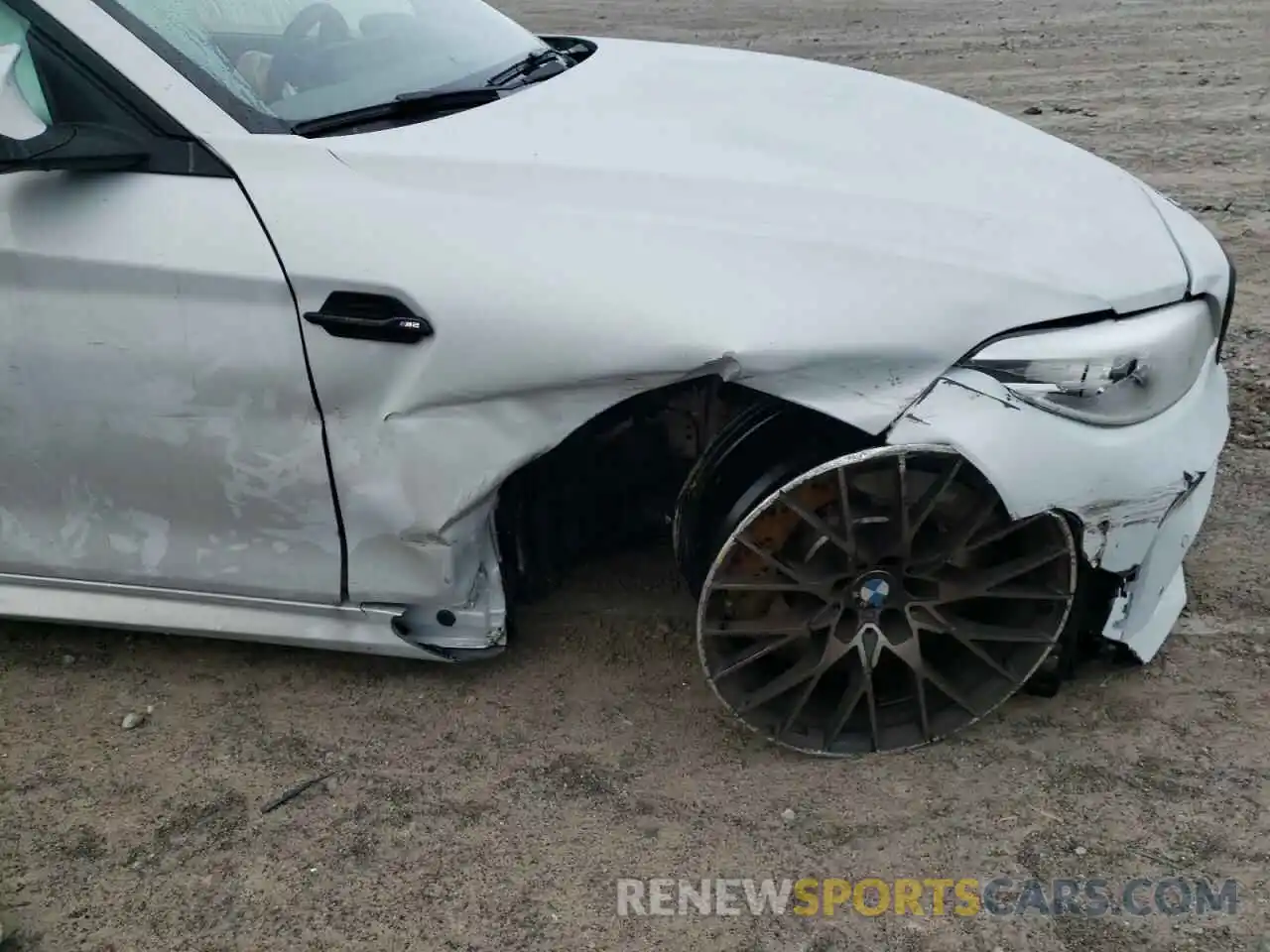 9 Photograph of a damaged car WBS2U7C02M7G64035 BMW M2 2021