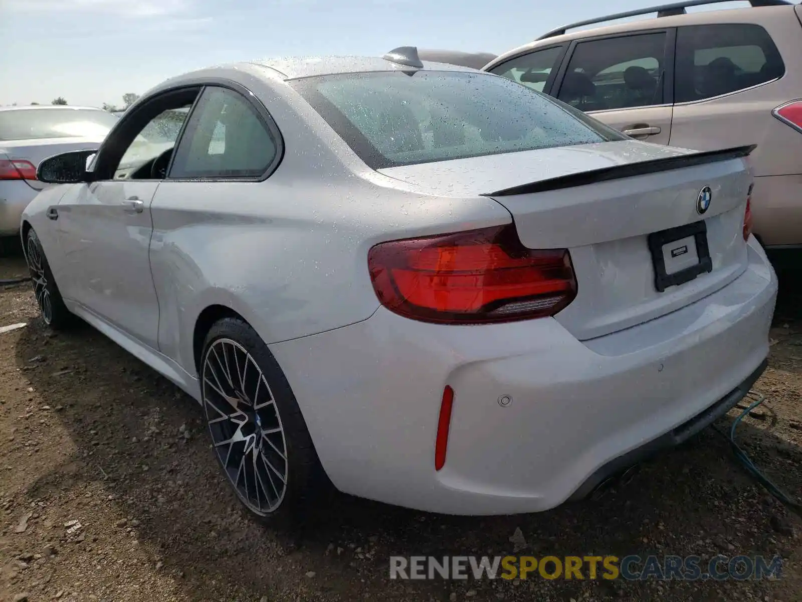 3 Photograph of a damaged car WBS2U7C02M7H62269 BMW M2 2021