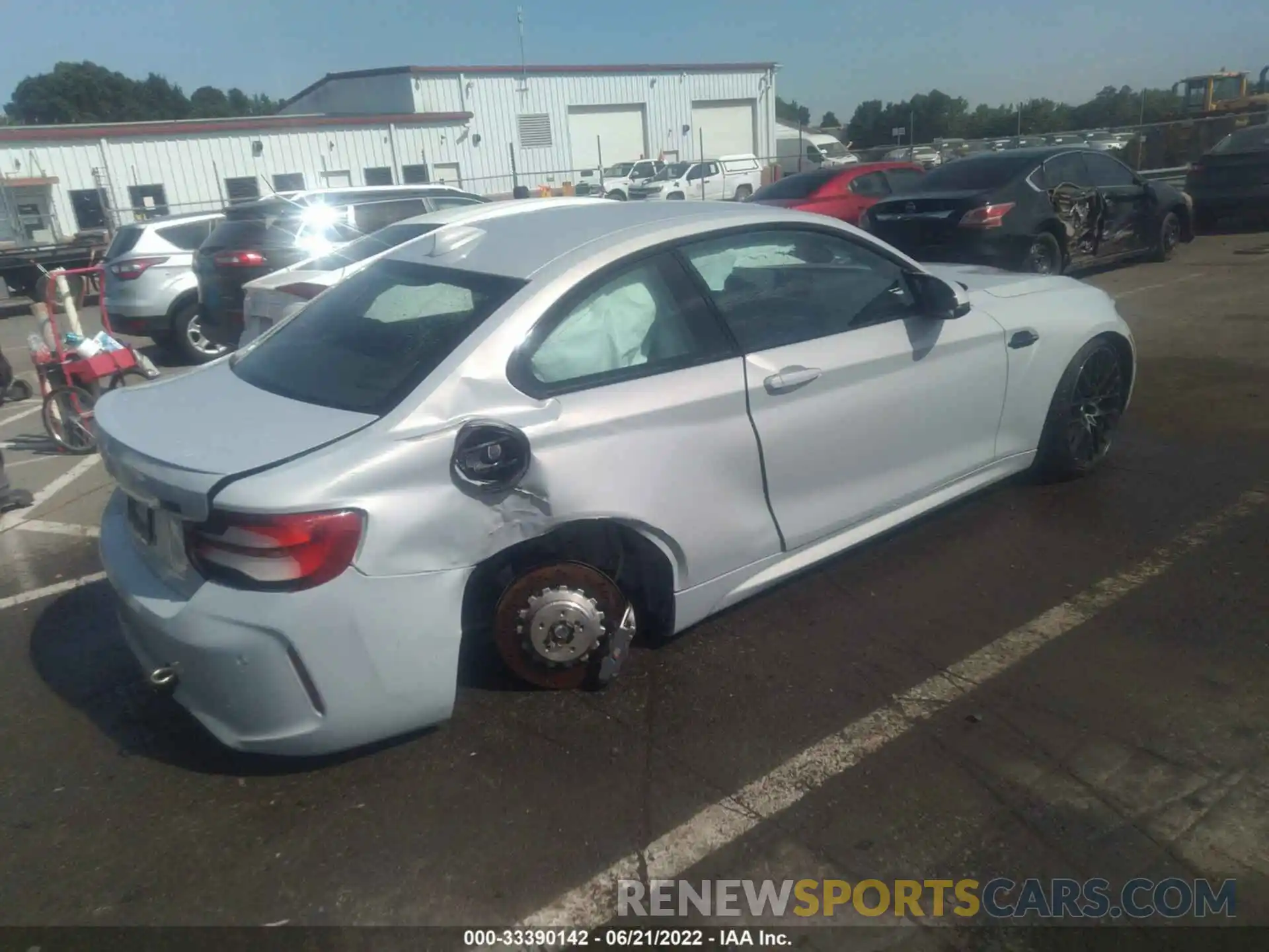 4 Photograph of a damaged car WBS2U7C05M7J71723 BMW M2 2021