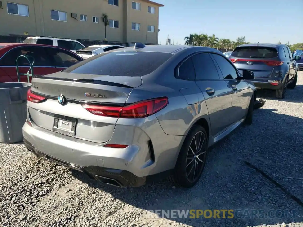 4 Photograph of a damaged car WBA13AL02N7J84673 BMW M2 2022