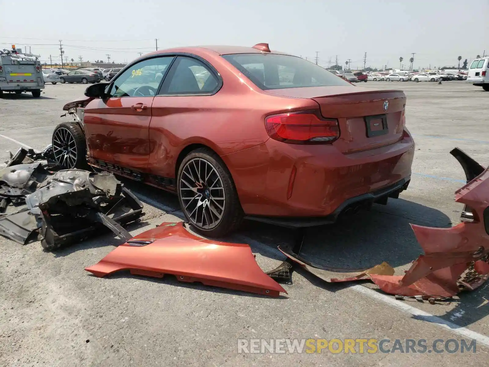 3 Photograph of a damaged car WBS2U7C59KVB08938 BMW M2 COMPETI 2019