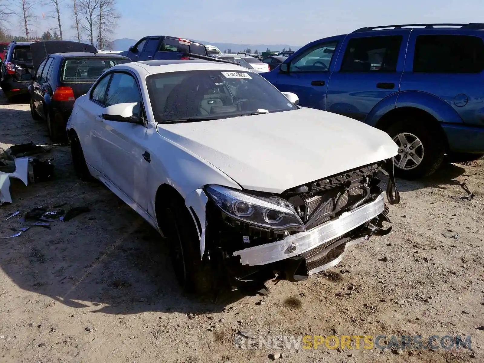 1 Photograph of a damaged car WBS2U7C08L7E53808 BMW M2 COMPETI 2020
