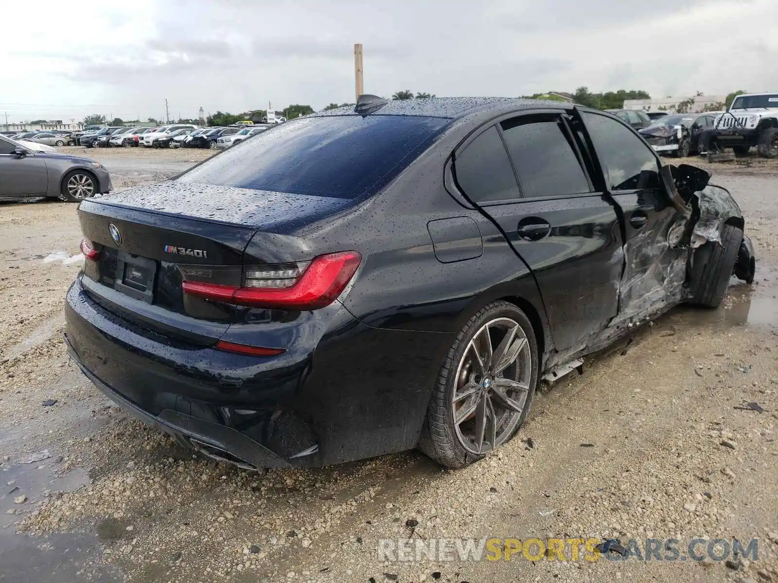 4 Photograph of a damaged car 3MW5U7J01L8B24478 BMW M3 2020