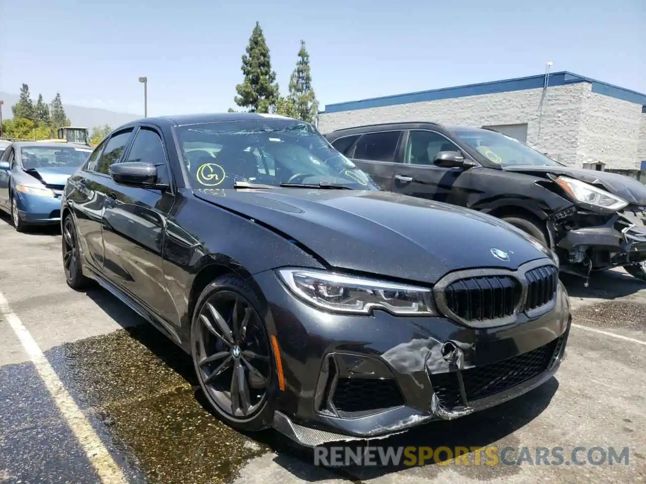 1 Photograph of a damaged car 3MW5U7J01L8B35125 BMW M3 2020