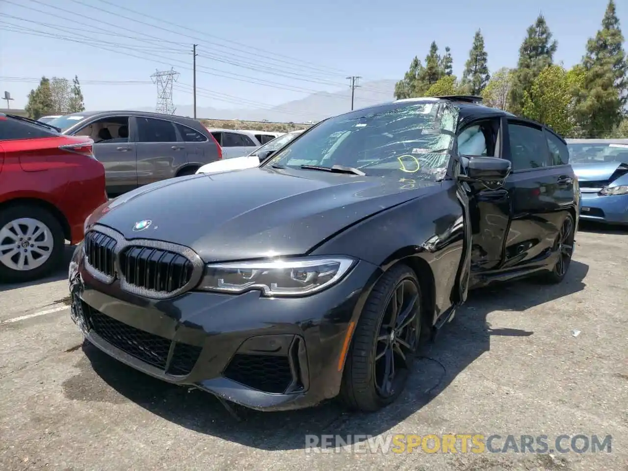 2 Photograph of a damaged car 3MW5U7J01L8B35125 BMW M3 2020