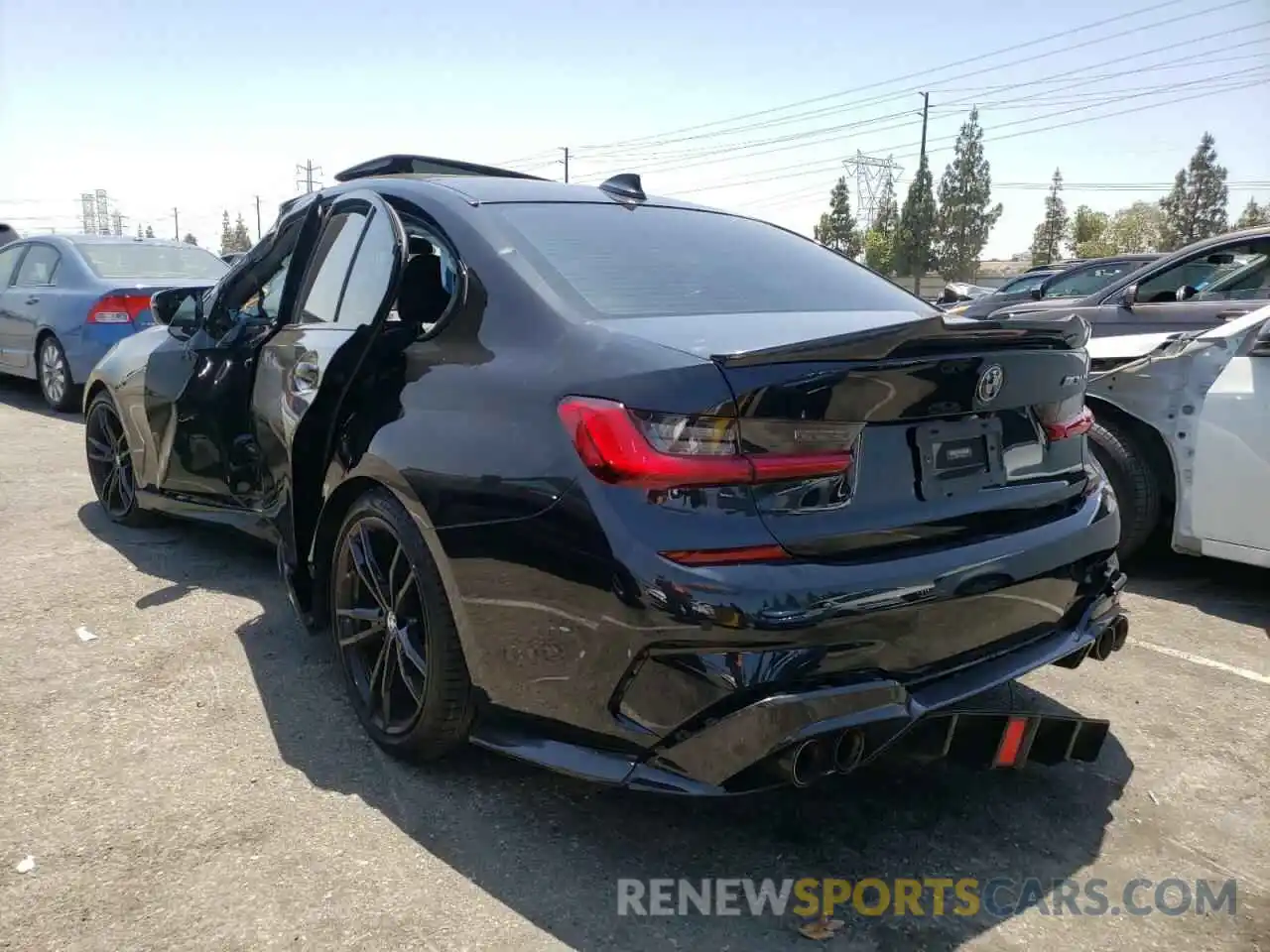 3 Photograph of a damaged car 3MW5U7J01L8B35125 BMW M3 2020