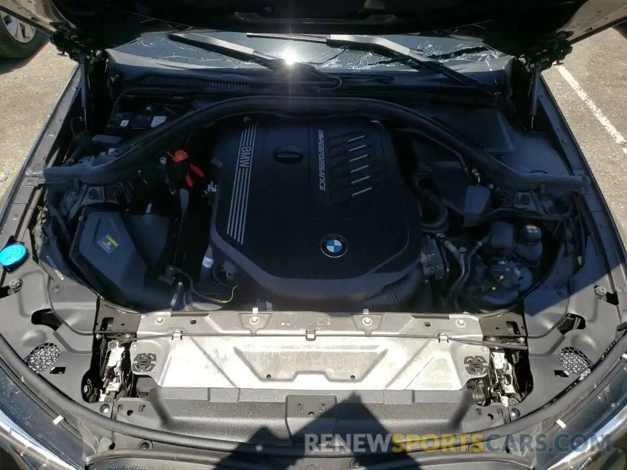 7 Photograph of a damaged car 3MW5U7J01L8B35125 BMW M3 2020