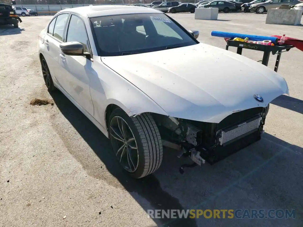 1 Photograph of a damaged car 3MW5U7J06L8B36058 BMW M3 2020