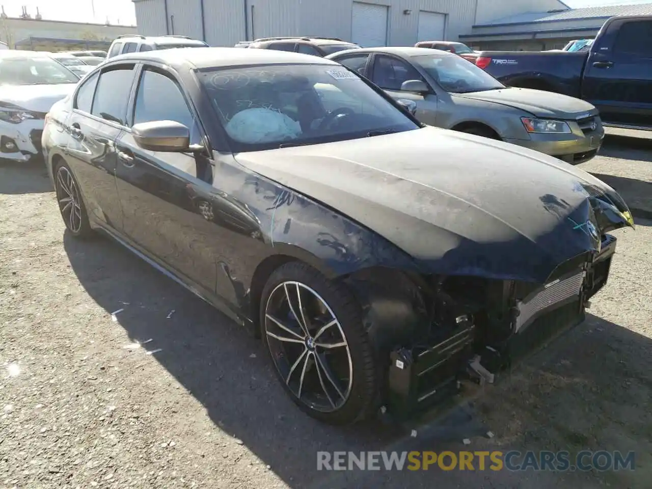 1 Photograph of a damaged car 3MW5U7J07L8B38482 BMW M3 2020