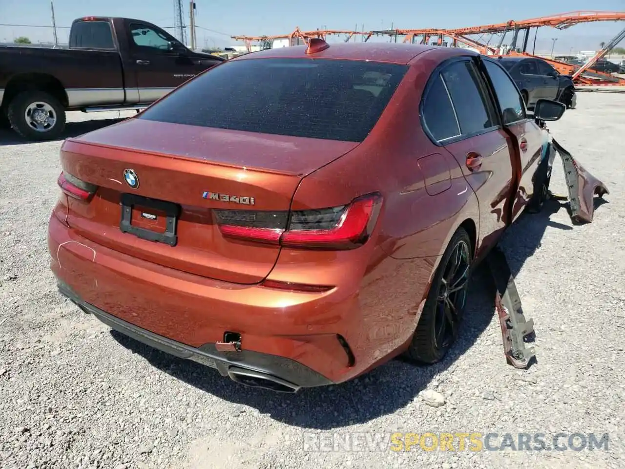 4 Photograph of a damaged car WBA5U7C08LFH97341 BMW M3 2020