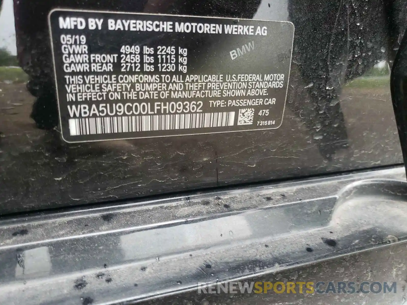 10 Photograph of a damaged car WBA5U9C00LFH09362 BMW M3 2020