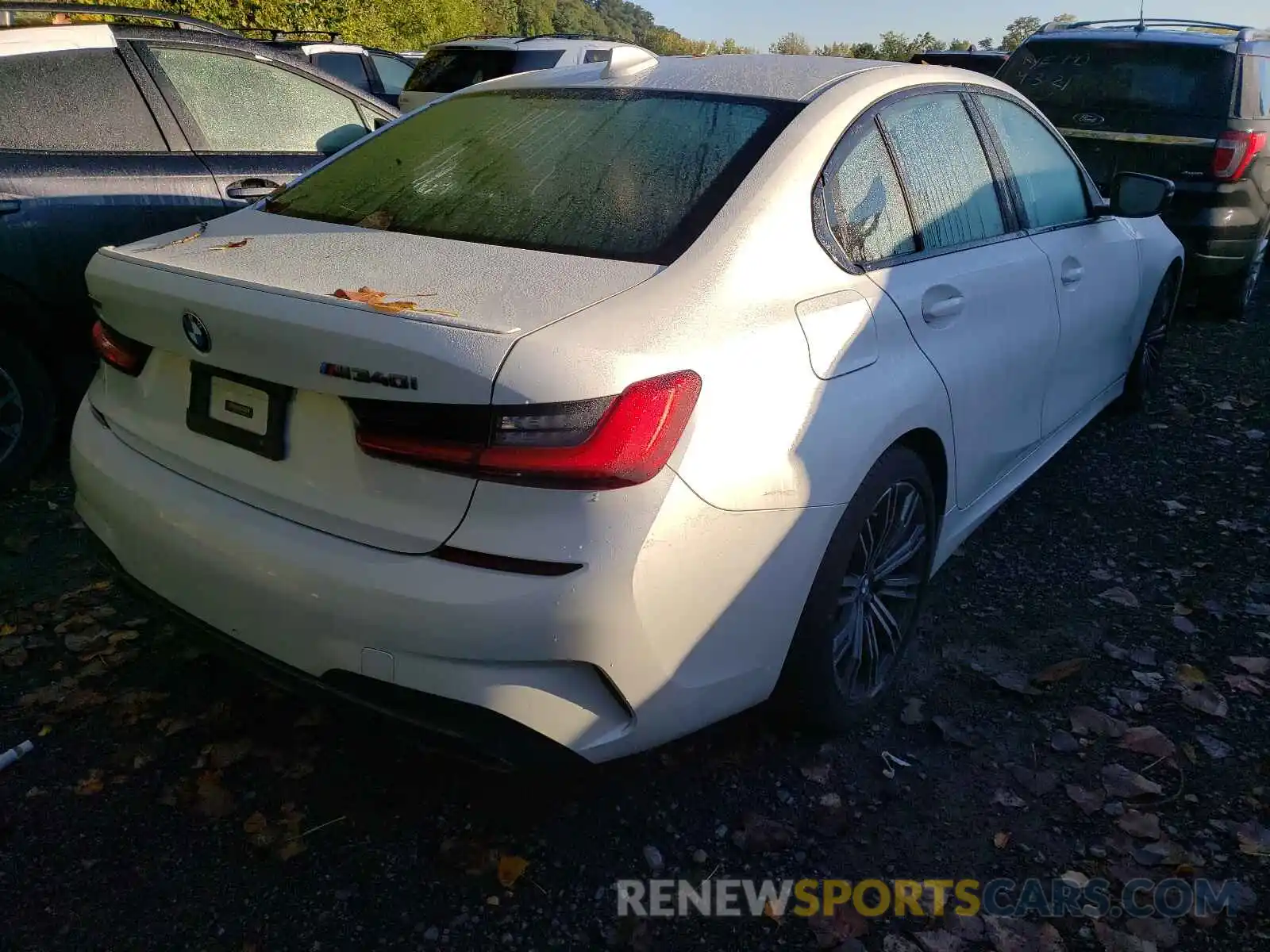 4 Photograph of a damaged car WBA5U9C01LA380312 BMW M3 2020