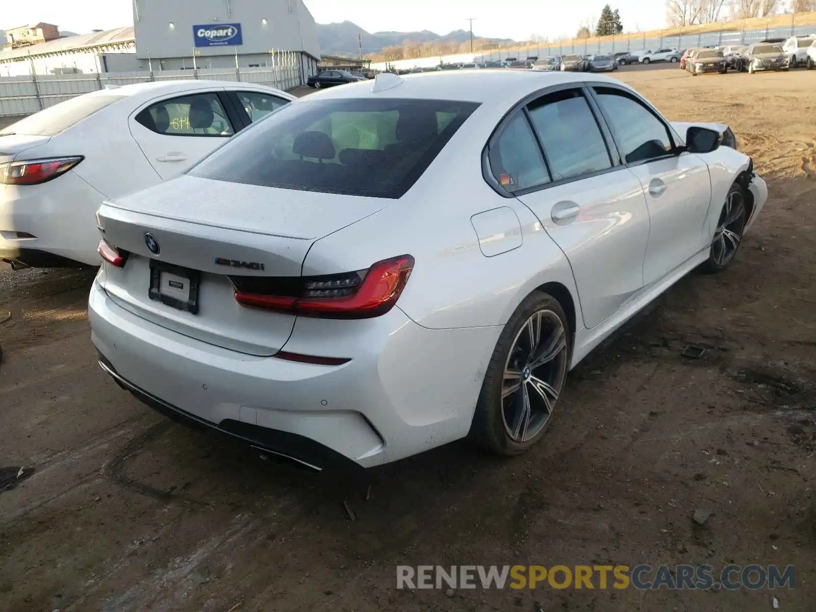 4 Photograph of a damaged car WBA5U9C01LFH15039 BMW M3 2020