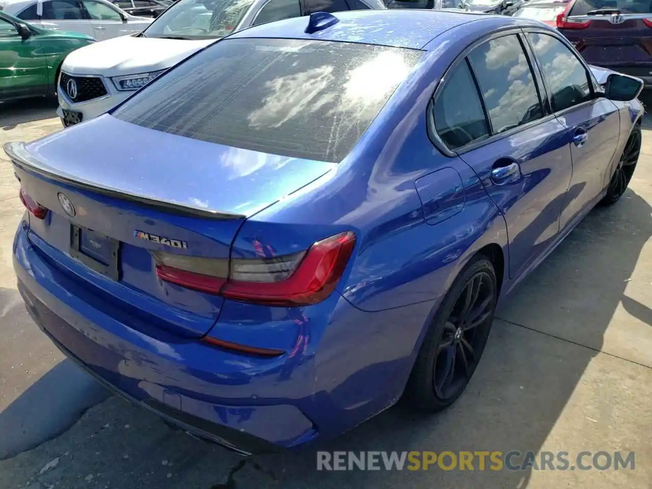 4 Photograph of a damaged car WBA5U9C03LA381123 BMW M3 2020