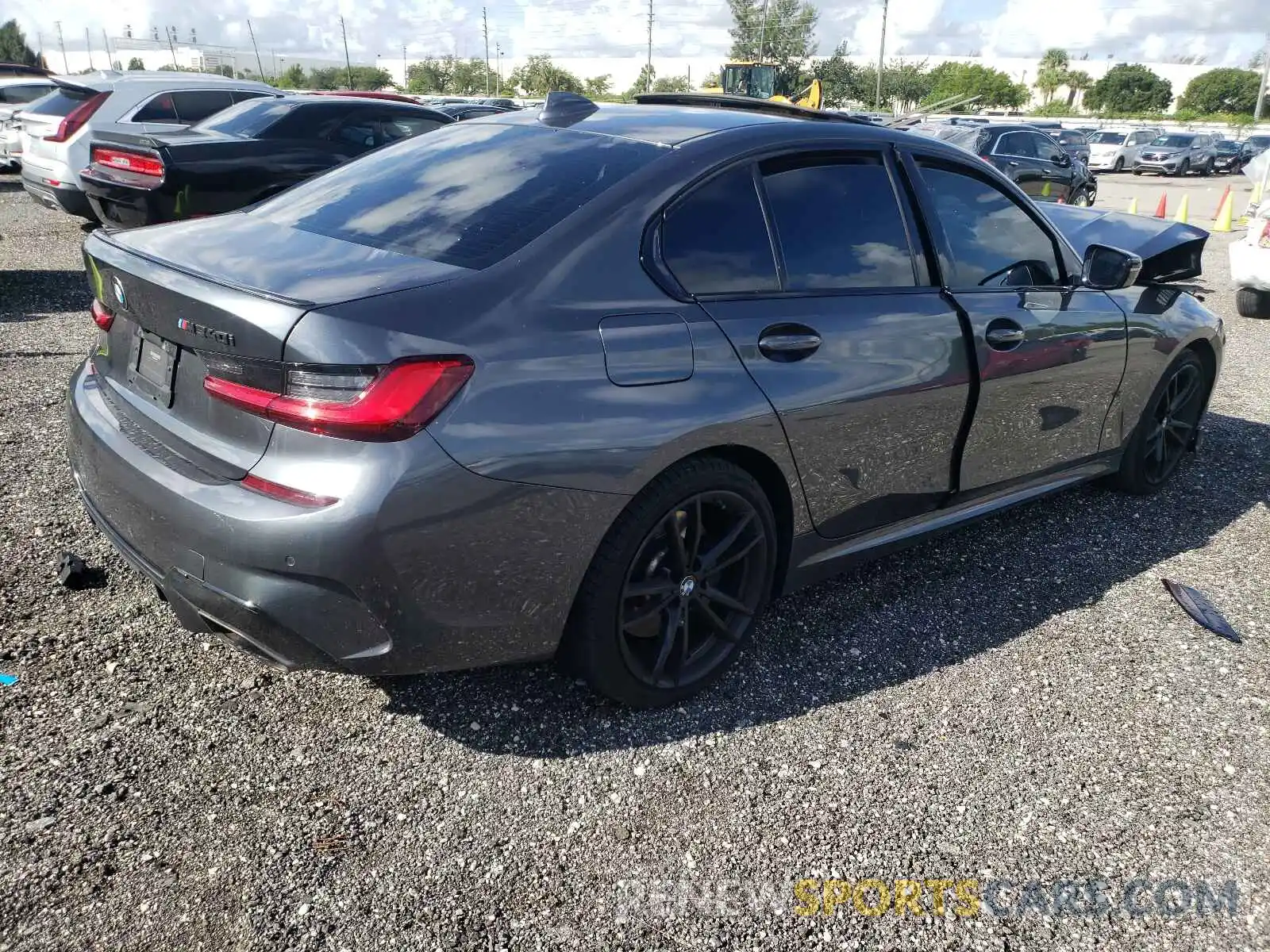 4 Photograph of a damaged car WBA5U9C03LFH67501 BMW M3 2020