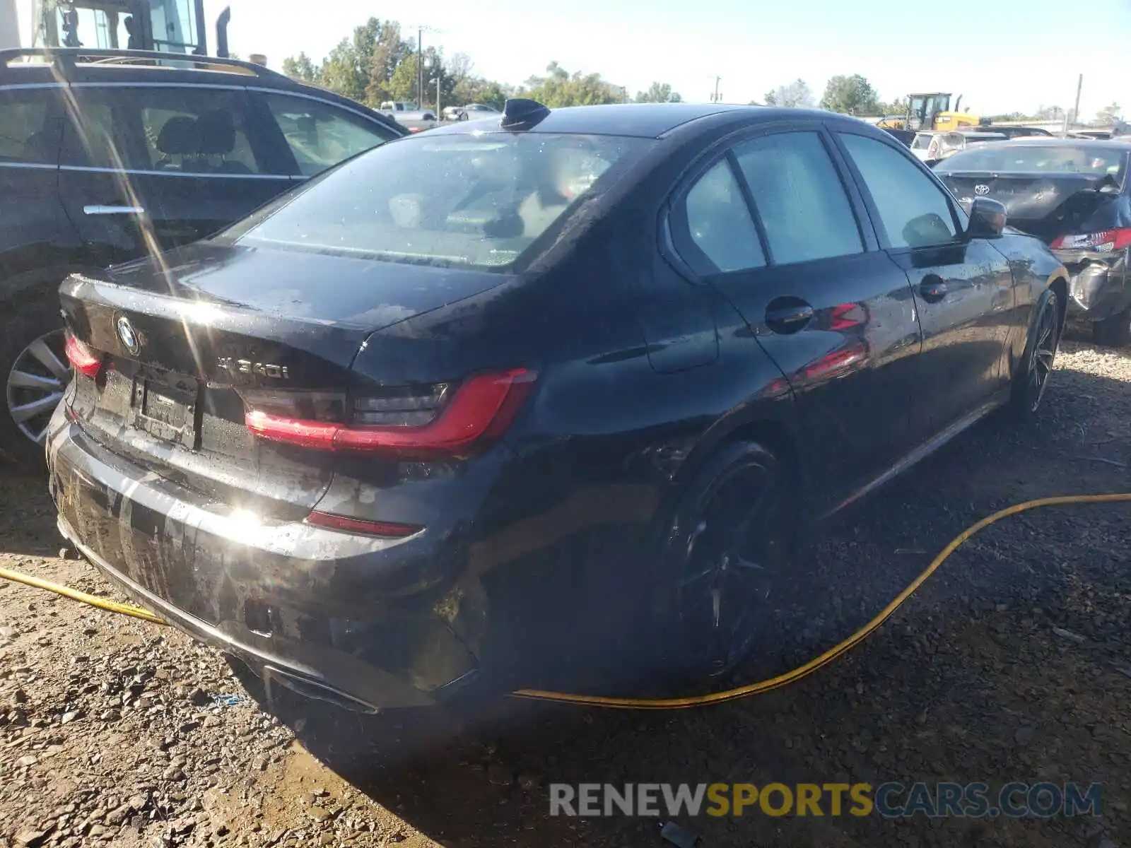 4 Photograph of a damaged car WBA5U9C07LFH89159 BMW M3 2020