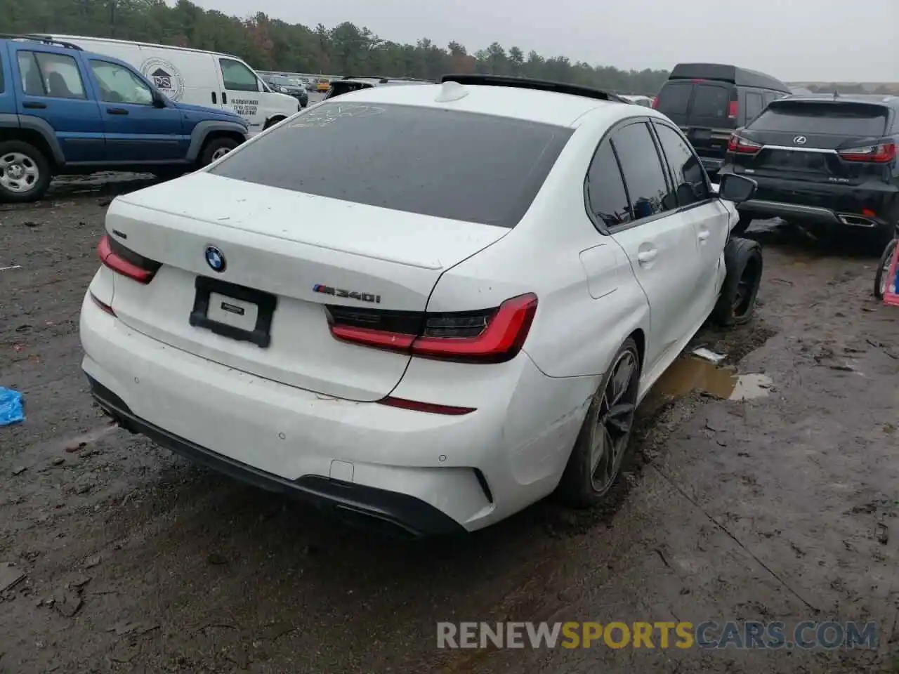 4 Photograph of a damaged car WBA5U9C08LFJ84645 BMW M3 2020