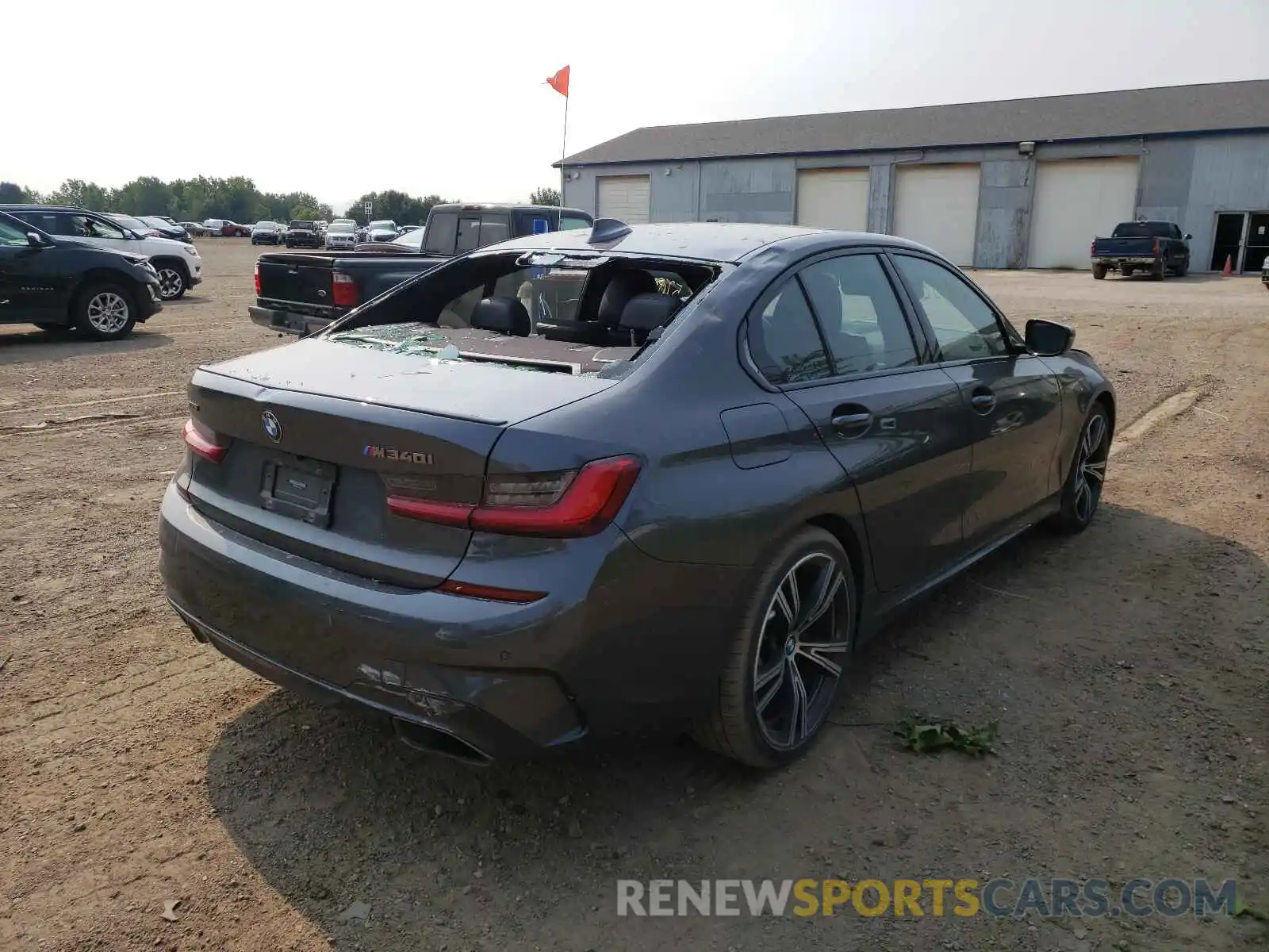 4 Photograph of a damaged car WBA5U9C0XLA380938 BMW M3 2020