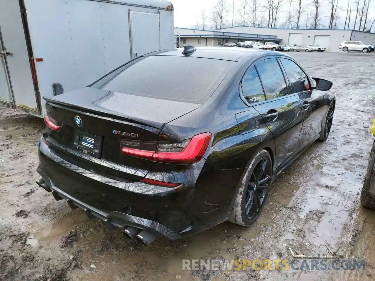 4 Photograph of a damaged car WBA5U9C0XLAF54722 BMW M3 2020