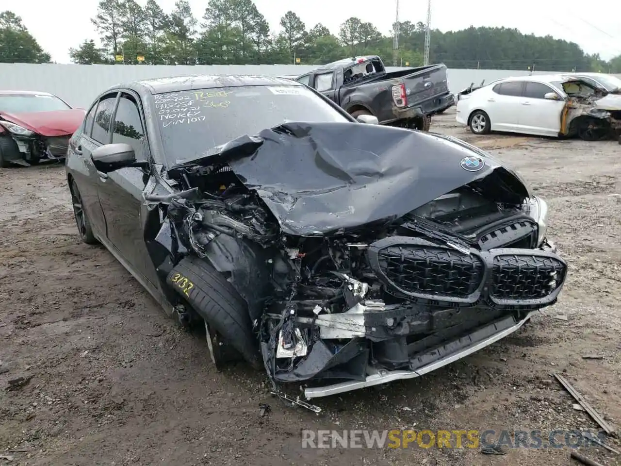 1 Photograph of a damaged car 3MW5U7J01M8B91017 BMW M3 2021