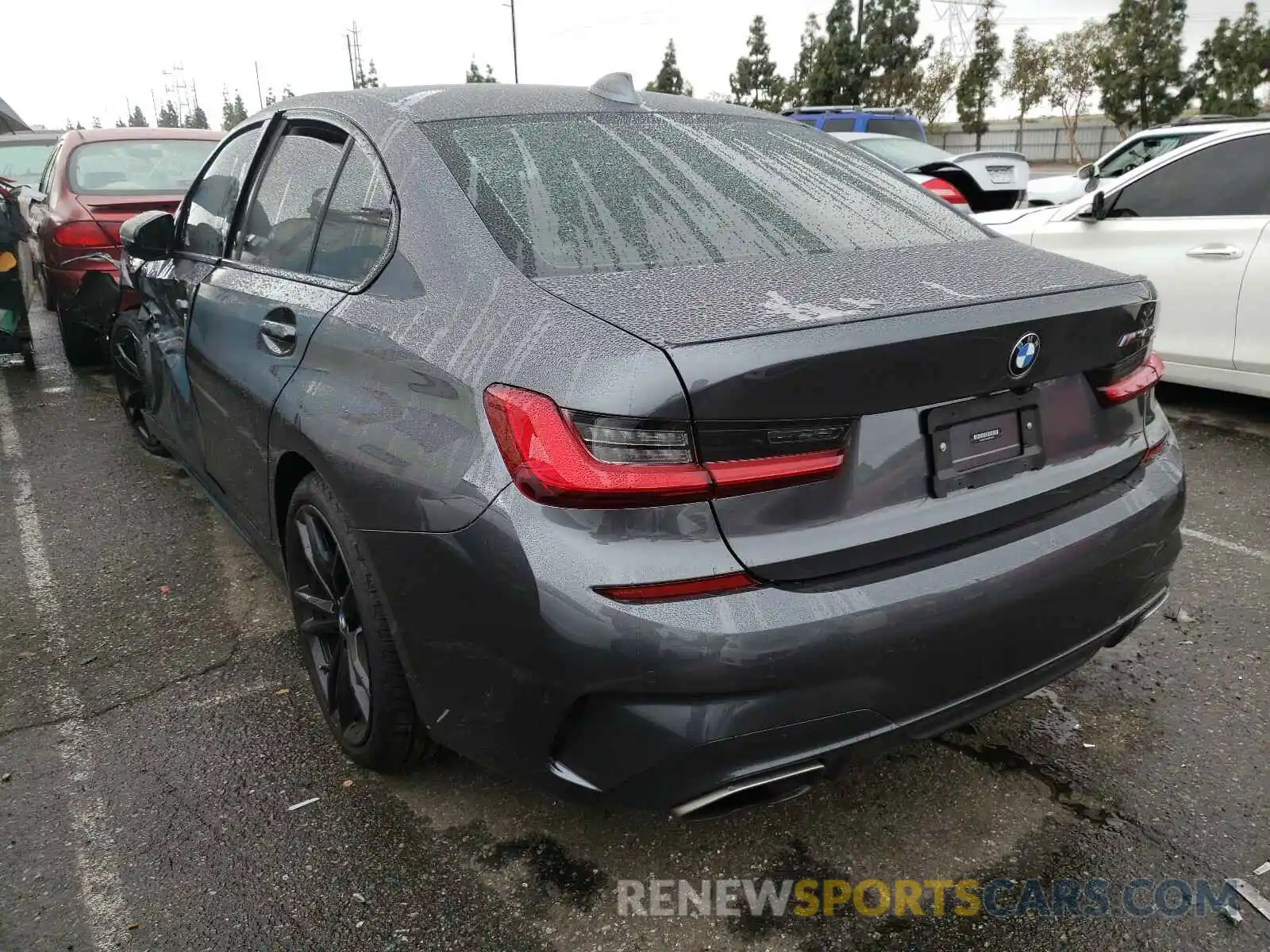 3 Photograph of a damaged car 3MW5U7J02M8B55367 BMW M3 2021