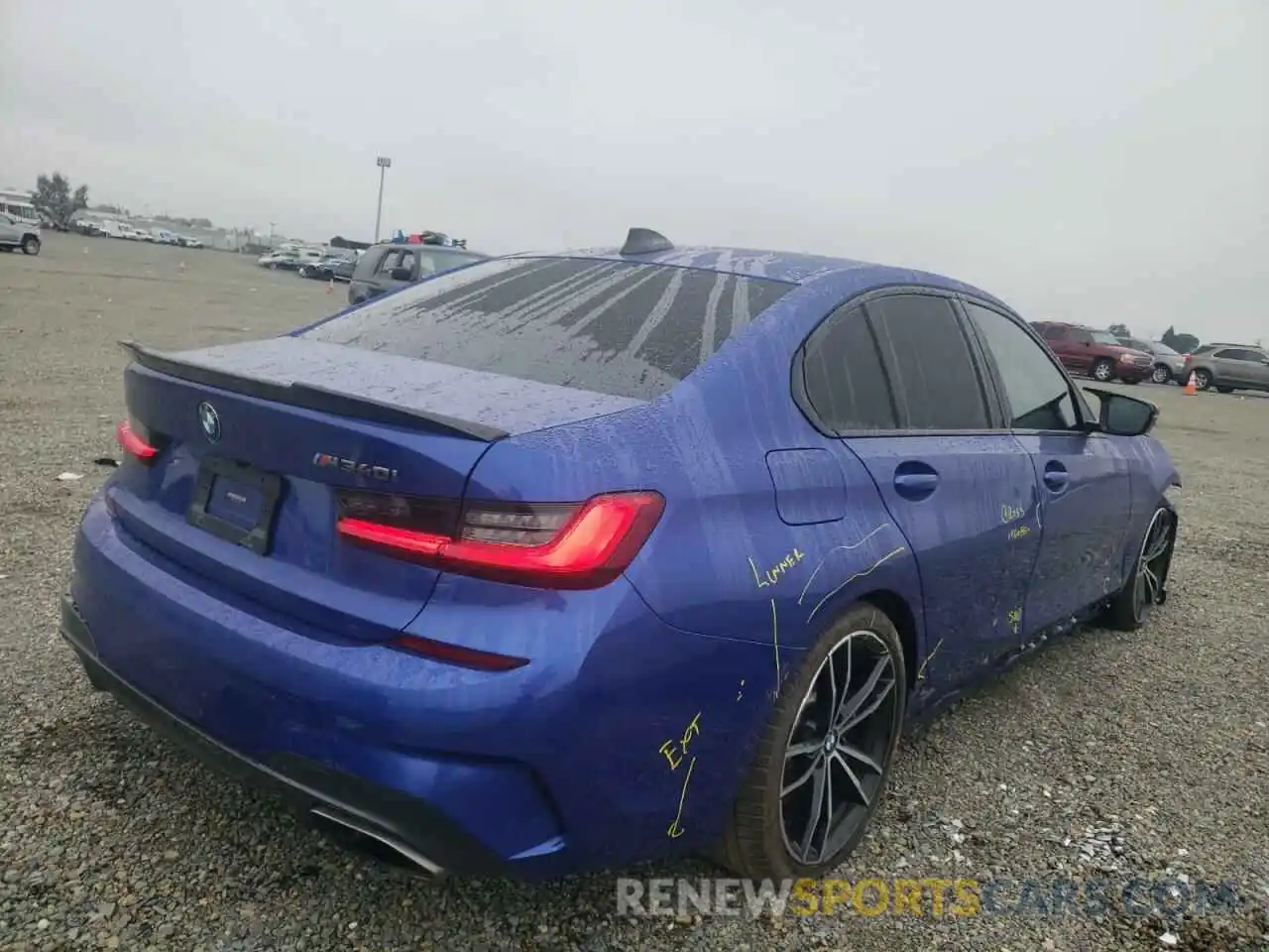 4 Photograph of a damaged car 3MW5U7J02M8B55577 BMW M3 2021