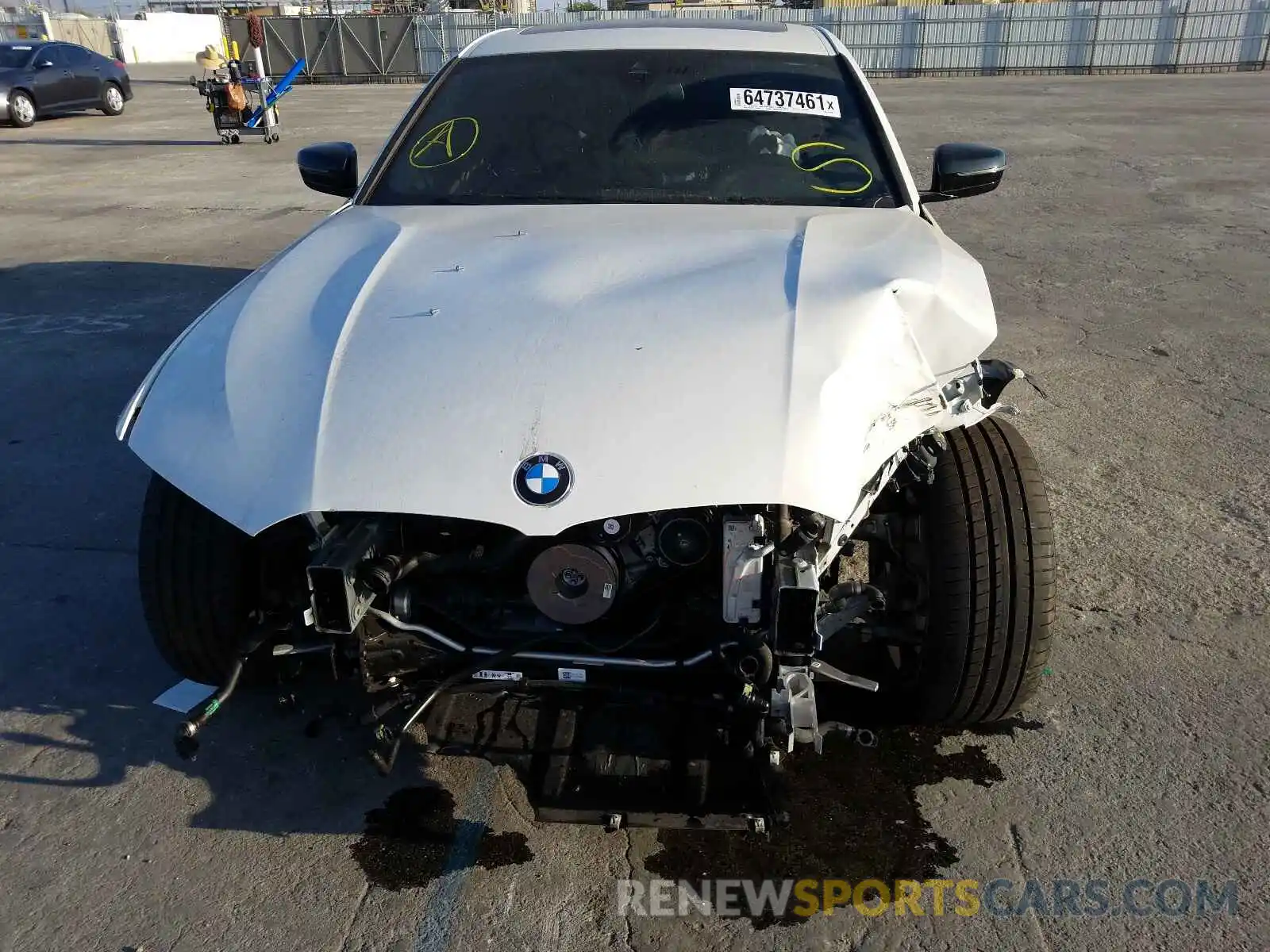 9 Photograph of a damaged car 3MW5U7J04M8B52339 BMW M3 2021