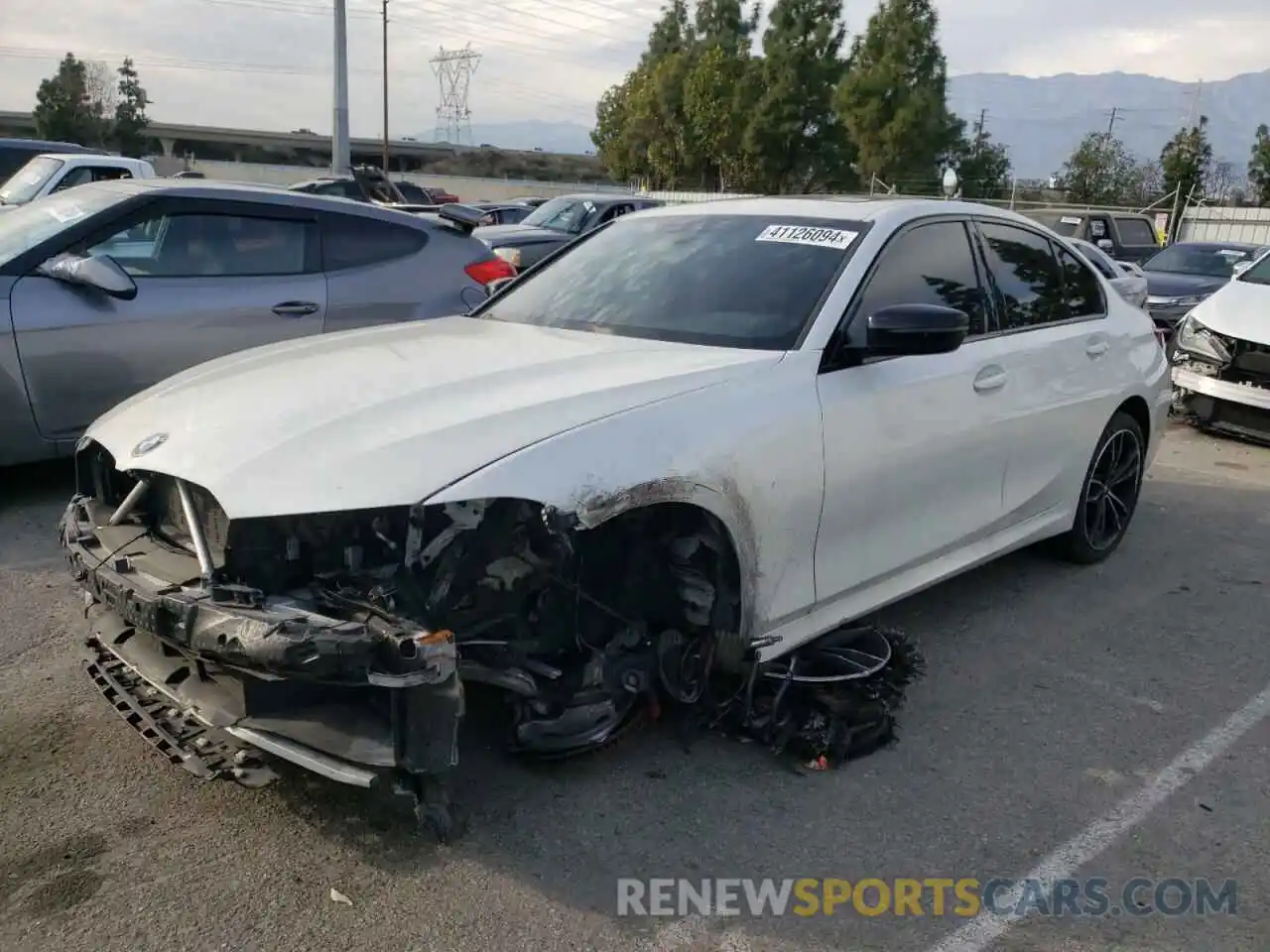 1 Photograph of a damaged car 3MW5U7J08M8B65904 BMW M3 2021