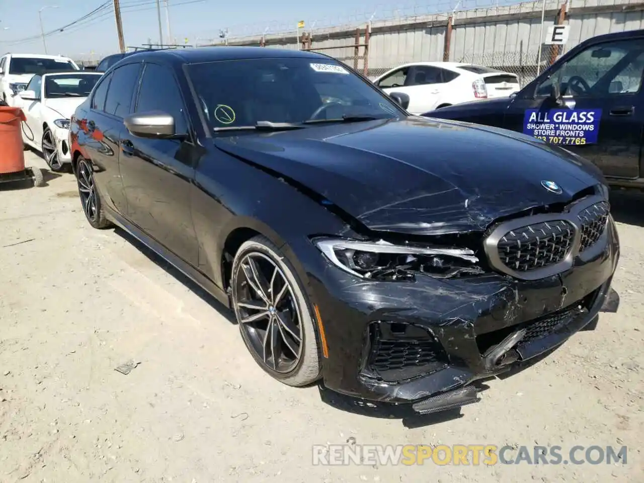 1 Photograph of a damaged car 3MW5U7J09M8B69184 BMW M3 2021