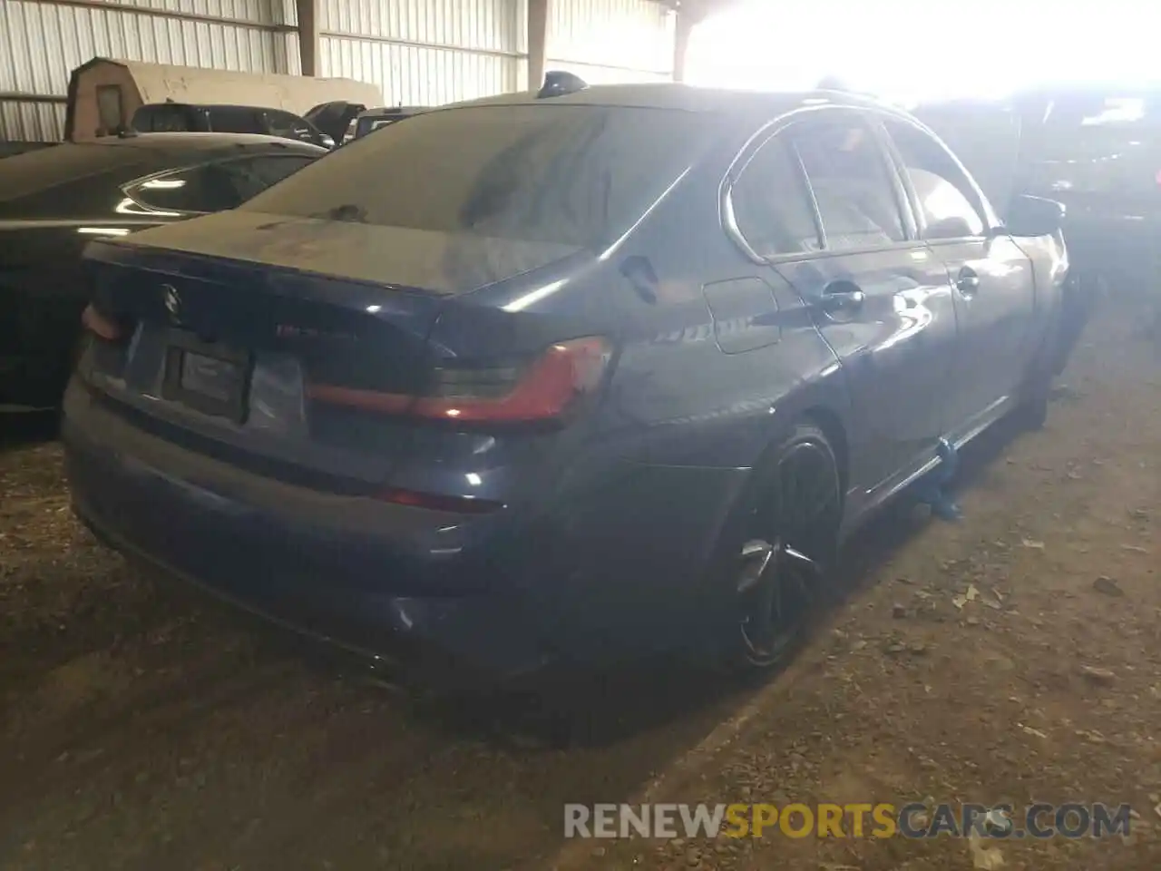 4 Photograph of a damaged car 3MW5U7J0XM8C13127 BMW M3 2021