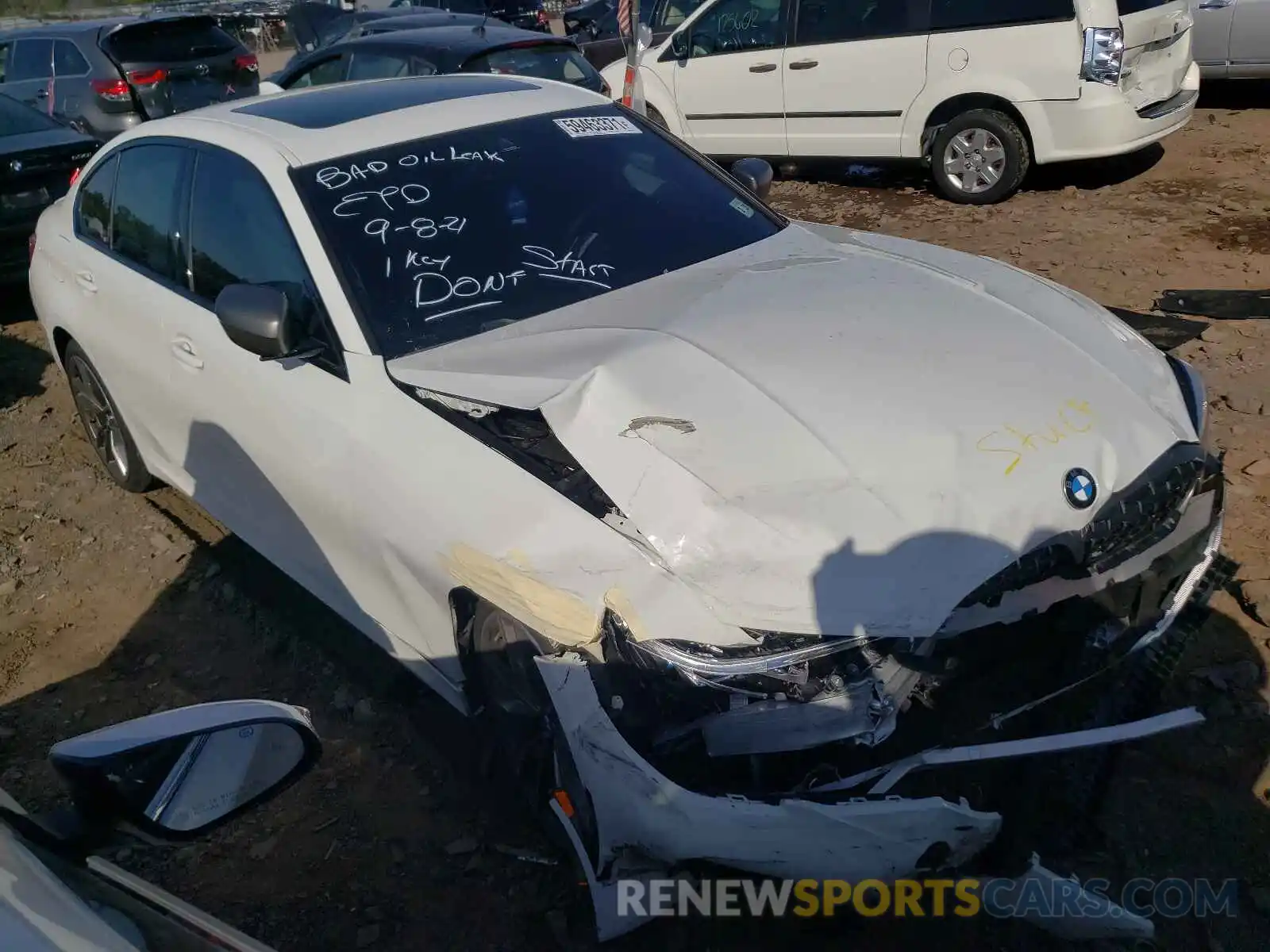 1 Photograph of a damaged car 3MW5U9J01M8B55985 BMW M3 2021