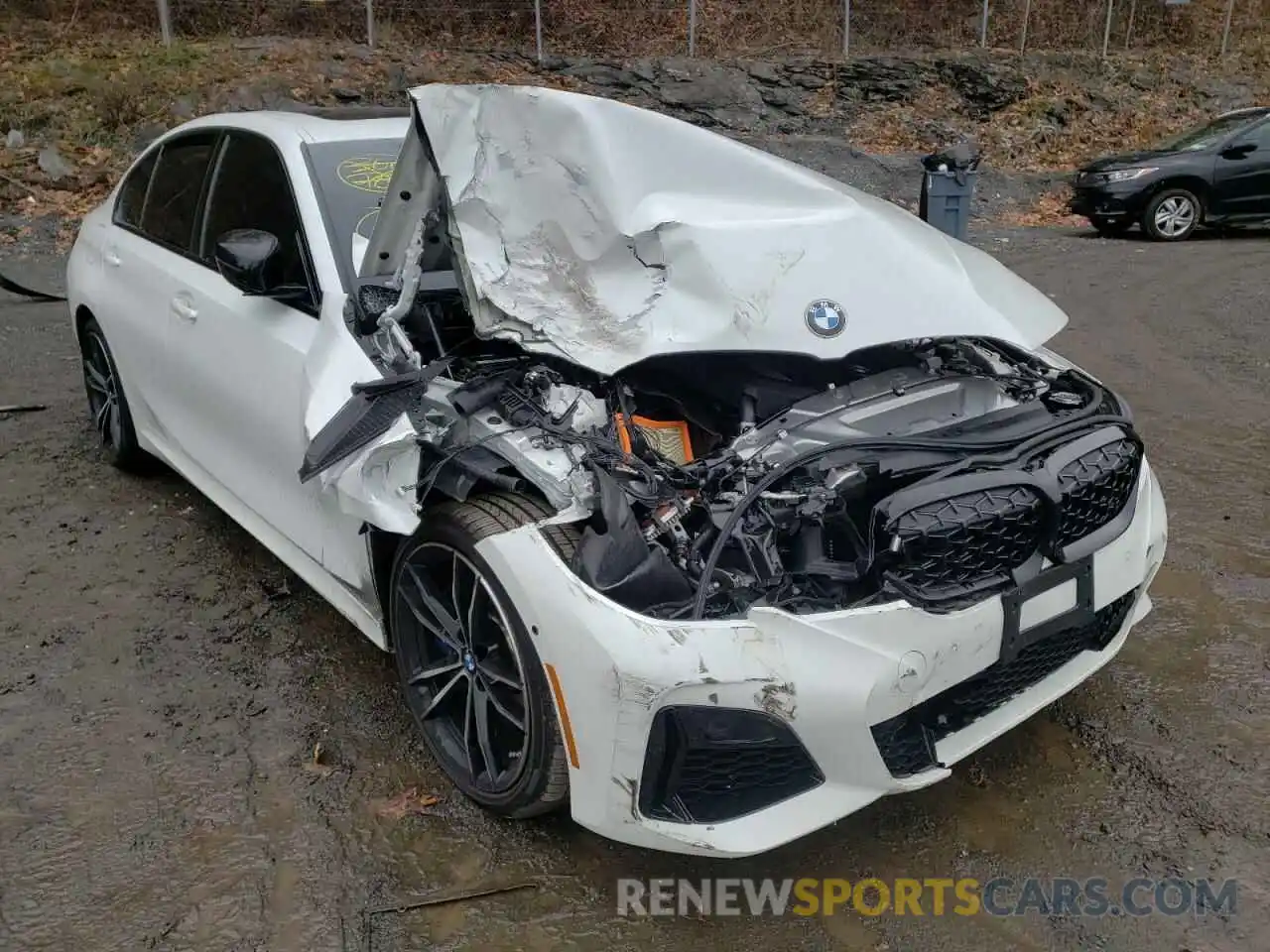 1 Photograph of a damaged car 3MW5U9J04M8B89774 BMW M3 2021