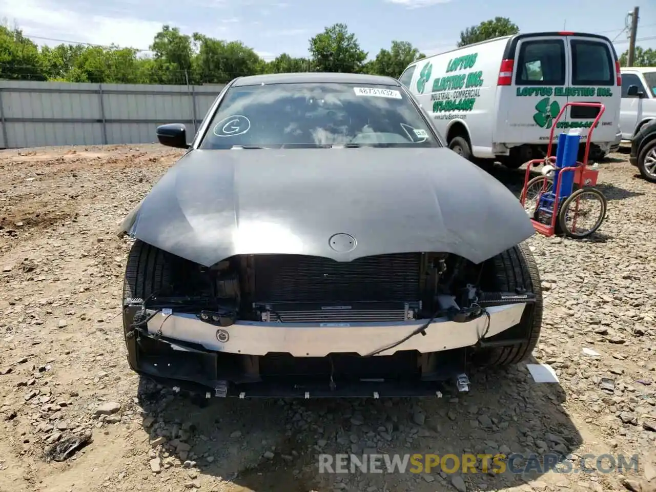 9 Photograph of a damaged car 3MW5U9J05M8B53558 BMW M3 2021