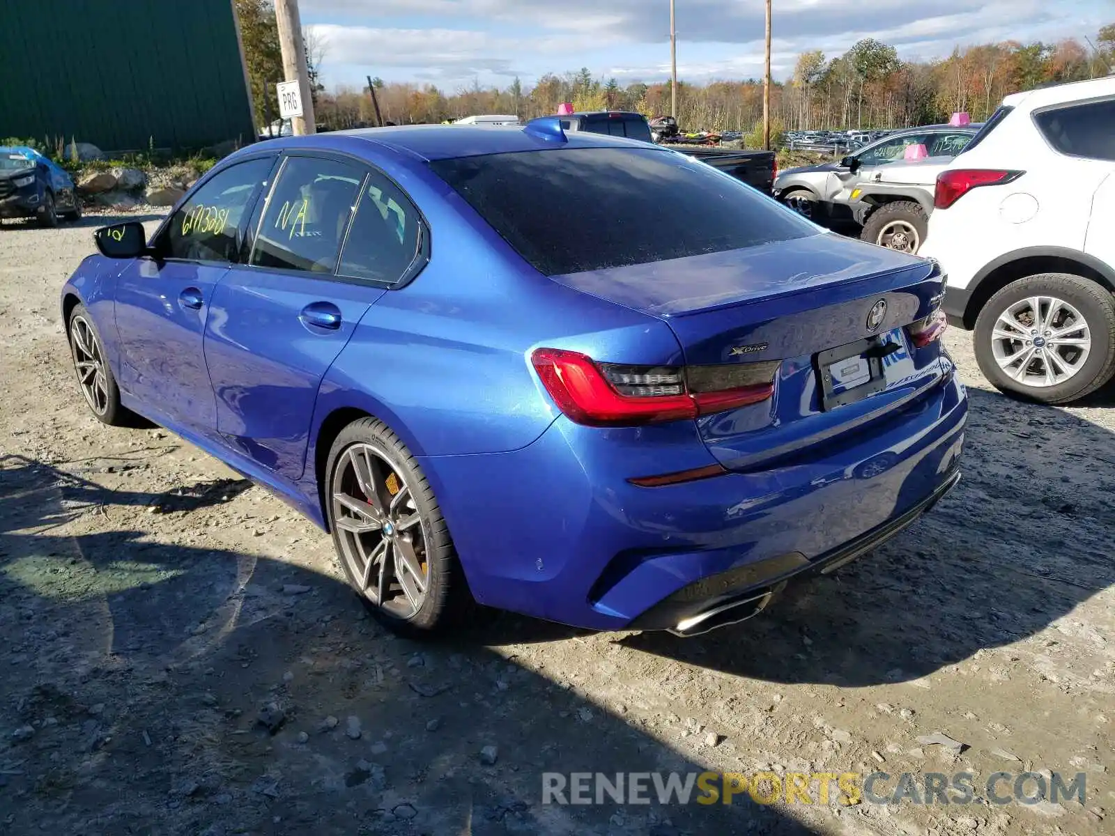 2 Photograph of a damaged car 3MW5U9J06M8C16098 BMW M3 2021