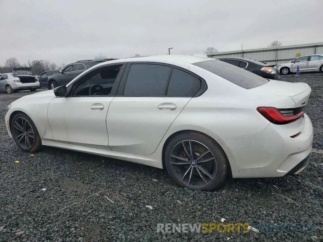 2 Photograph of a damaged car 3MW5U9J07M8B83919 BMW M3 2021