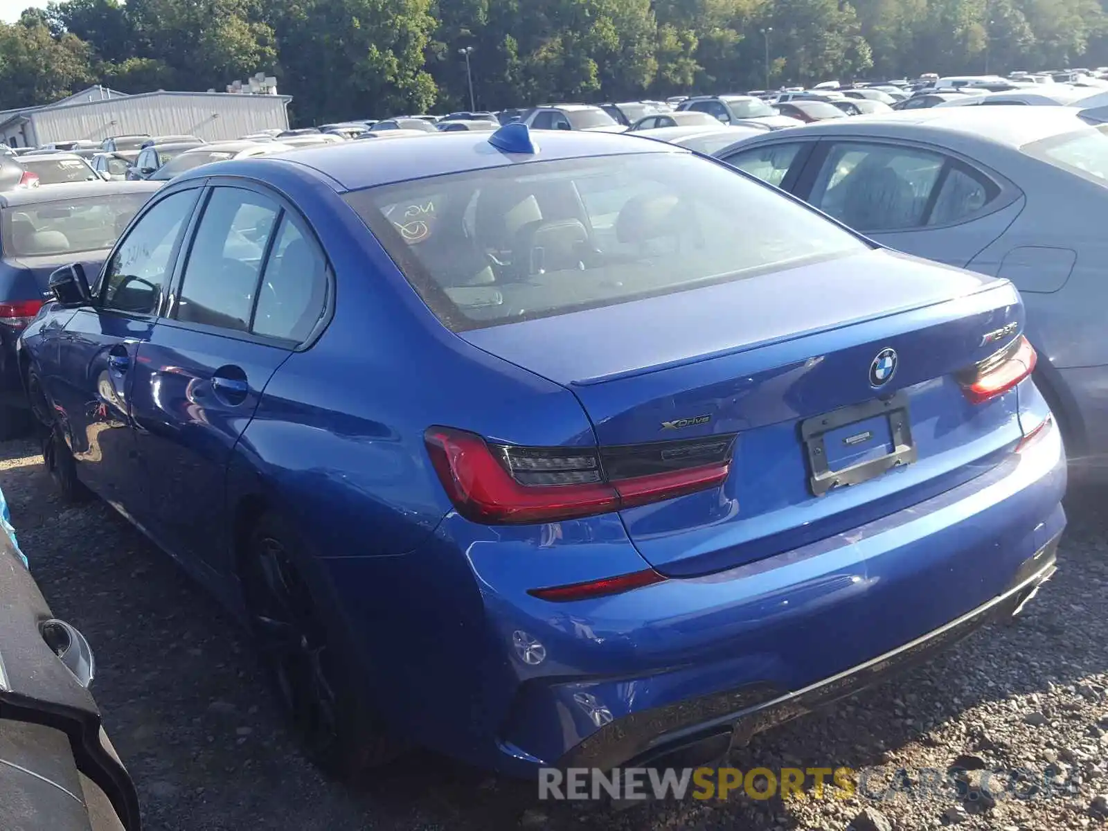 3 Photograph of a damaged car 3MW5U9J08M8B75456 BMW M3 2021