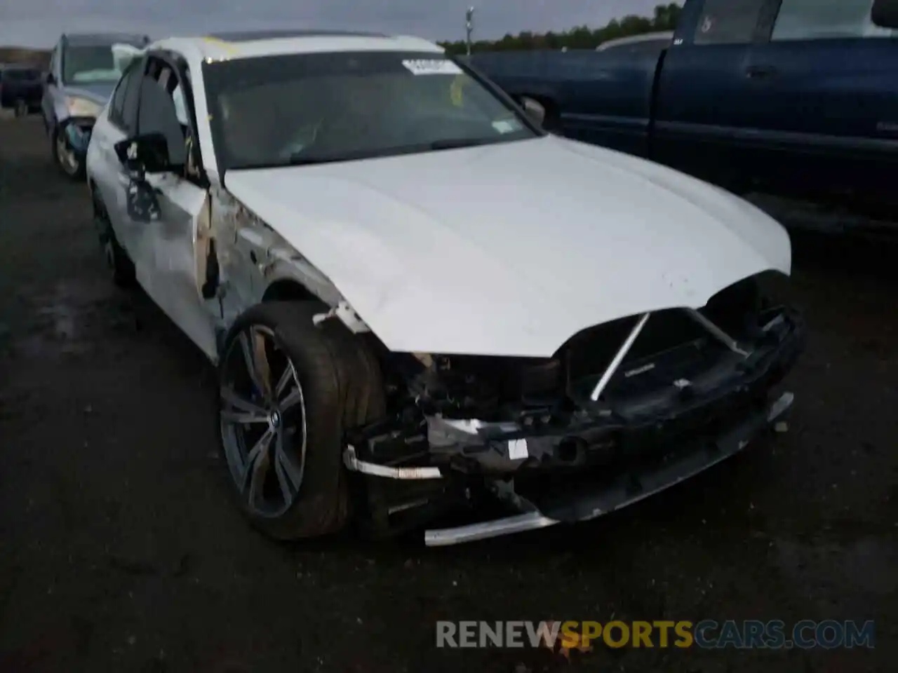 9 Photograph of a damaged car 3MW5U9J09M8C12854 BMW M3 2021