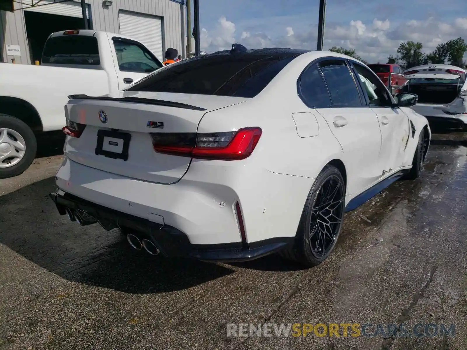 4 Photograph of a damaged car WBS33AY00MFL01331 BMW M3 2021