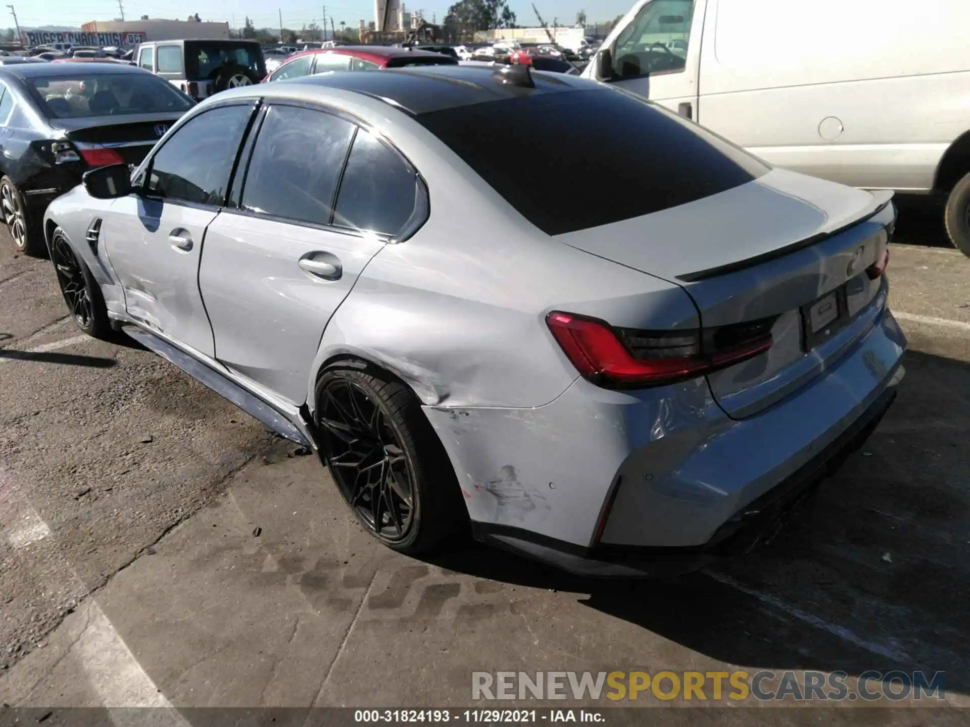 3 Photograph of a damaged car WBS33AY01MFL53292 BMW M3 2021