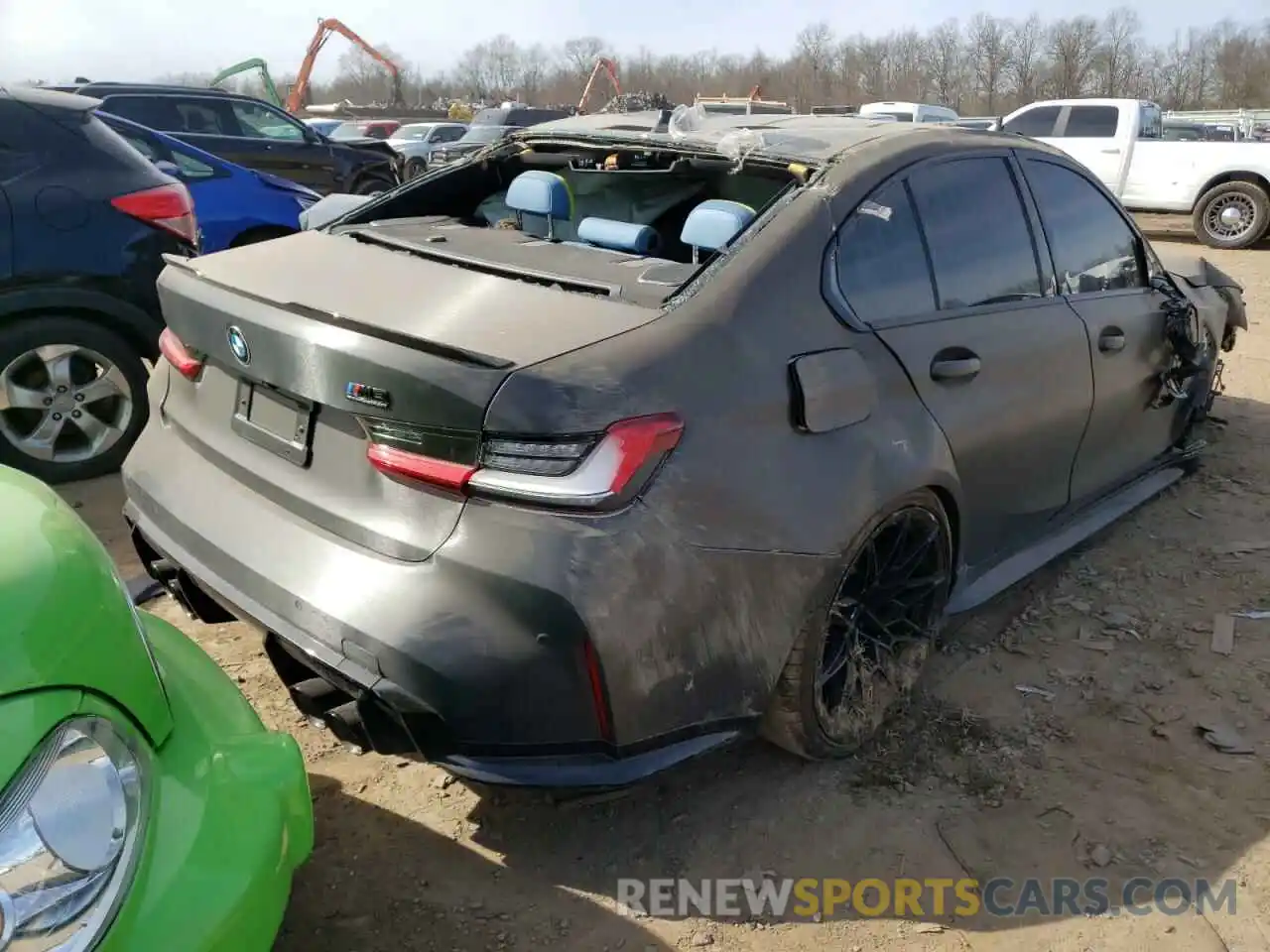 4 Photograph of a damaged car WBS33AY04MFL28550 BMW M3 2021