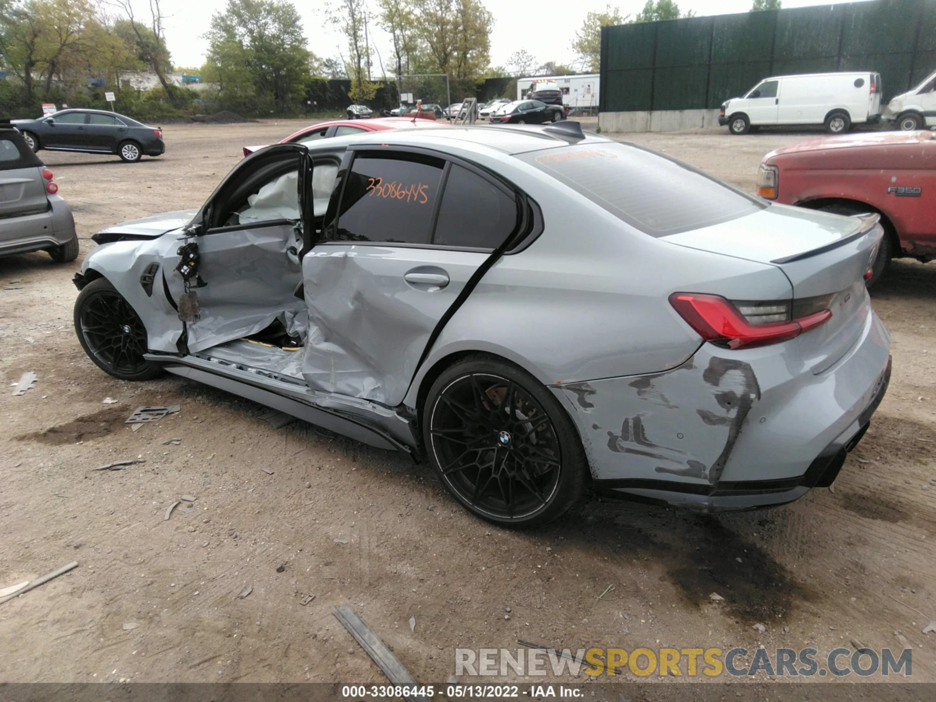 3 Photograph of a damaged car WBS33AY08MFL24209 BMW M3 2021