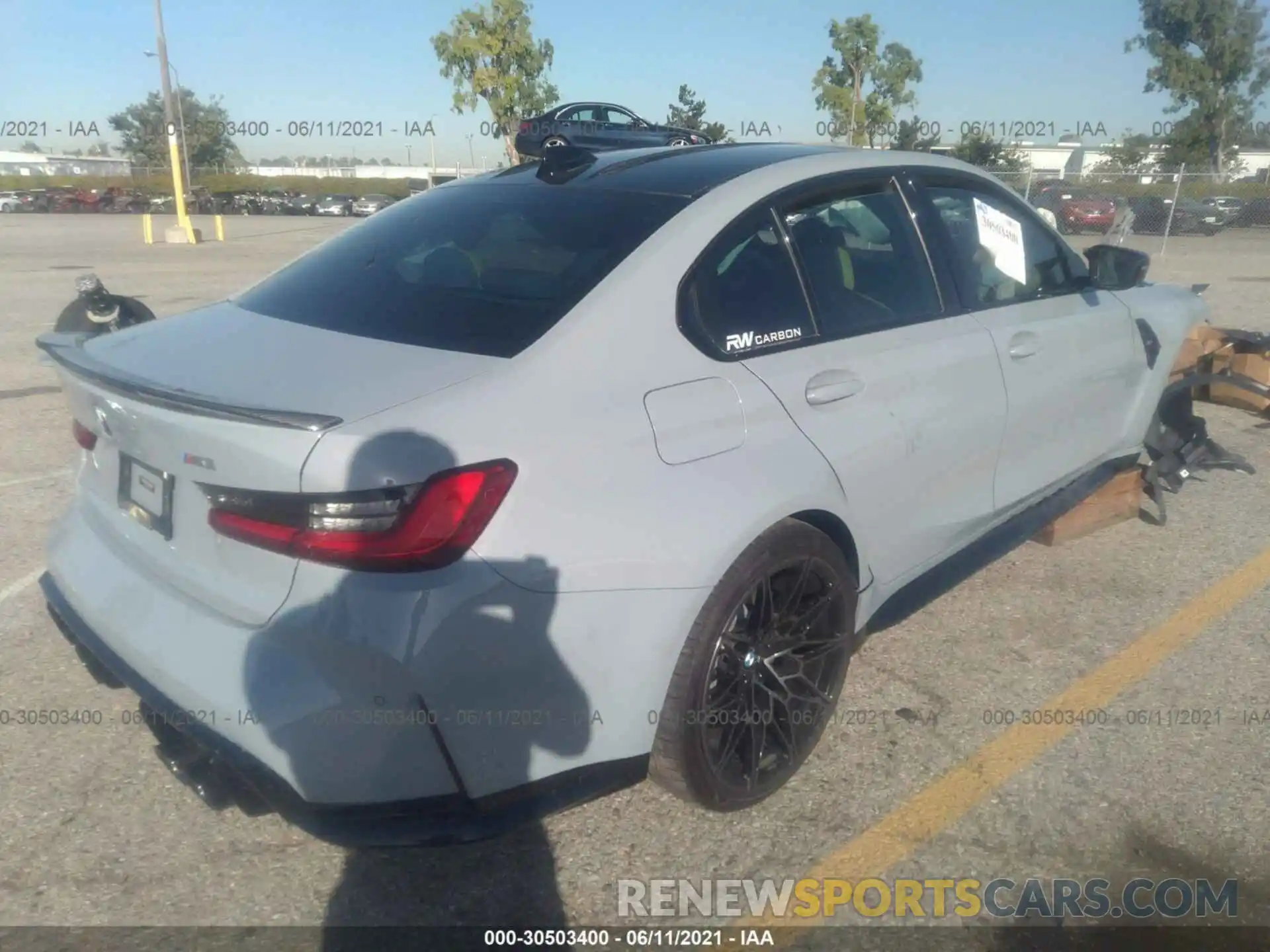 4 Photograph of a damaged car WBS53AY07MFK90966 BMW M3 2021