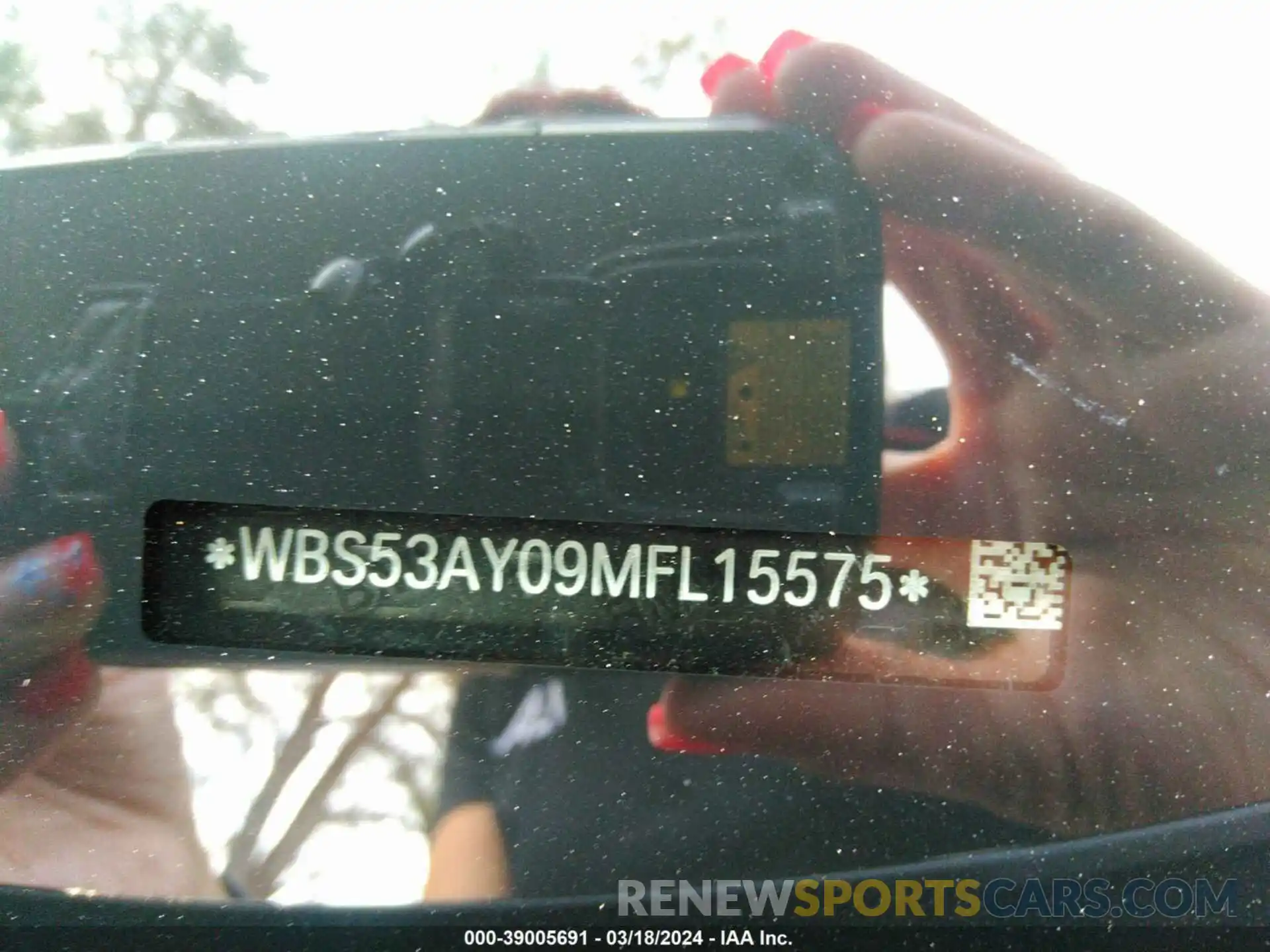 9 Photograph of a damaged car WBS53AY09MFL15575 BMW M3 2021